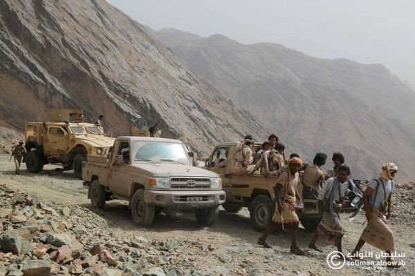 عاجل .. الحوثيون يحيطون بمحافظة مارب من ثلاث محافظات بعد سيطرتهم على مواقع جديدة (تفاصيل)
